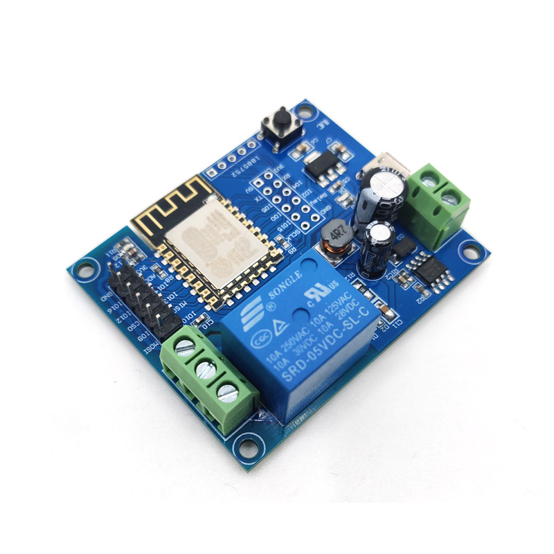 وحدة ريلاي أحادية القناة ESP82 - مراجعة Relay 8 Channel Board وسعره