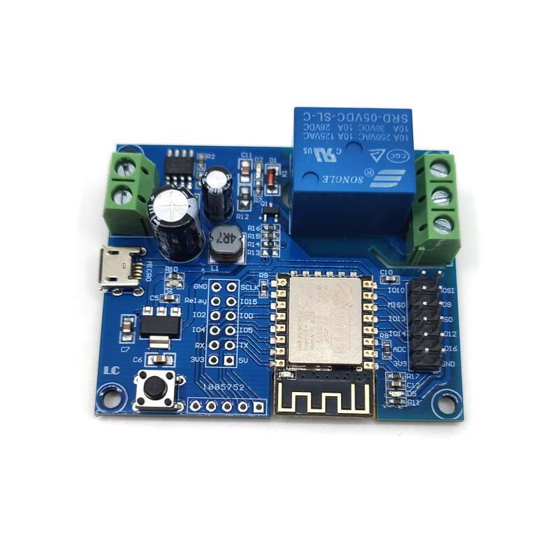 وحدة ريلاي أحادية القناة ESP82 - مراجعة Relay 8 Channel Board وسعره